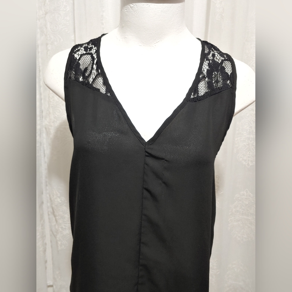Sophie Rue lace blouse. Size M. - Picture 1 of 5